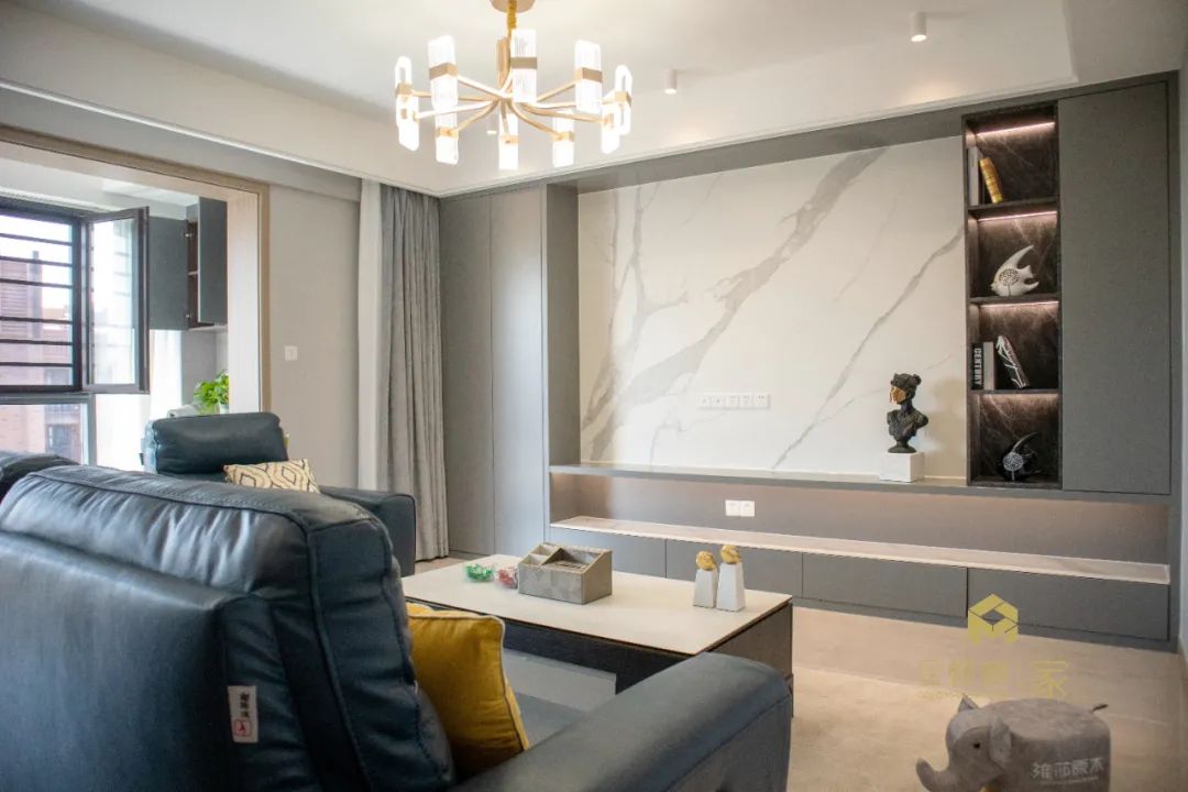 实景 ▏140㎡现代学区房，打通餐厅现浇阳台，生活学习皆美！